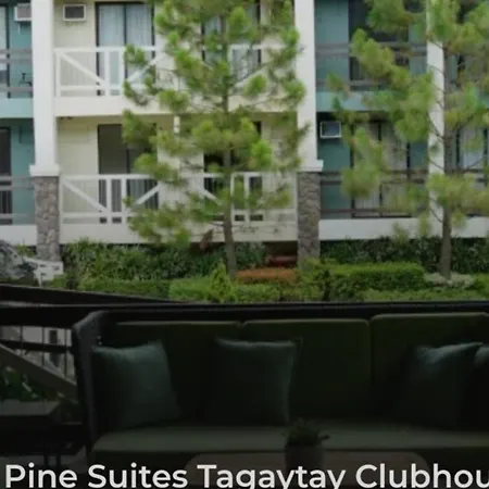 The Pine Suite Luxe